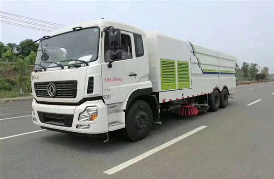 东风天龙洗扫车 东风天龙洗扫车